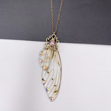 Fairy Clear Resin Butterfly Necklaces for Women Charm Gold Color Metal Rhinestones Flake Transprent Choker Pendant Cnecklace