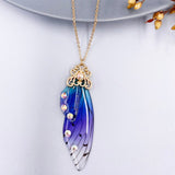 Fairy Clear Resin Butterfly Necklaces for Women Charm Gold Color Metal Rhinestones Flake Transprent Choker Pendant Cnecklace