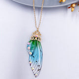 Fairy Clear Resin Butterfly Necklaces for Women Charm Gold Color Metal Rhinestones Flake Transprent Choker Pendant Cnecklace